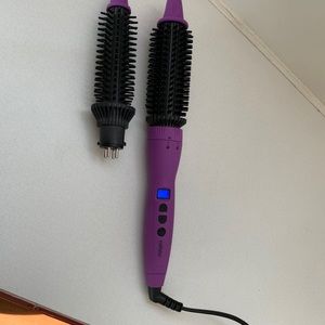 Calista straightener brush with attachment
